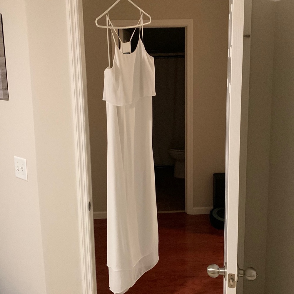 White maxi dress